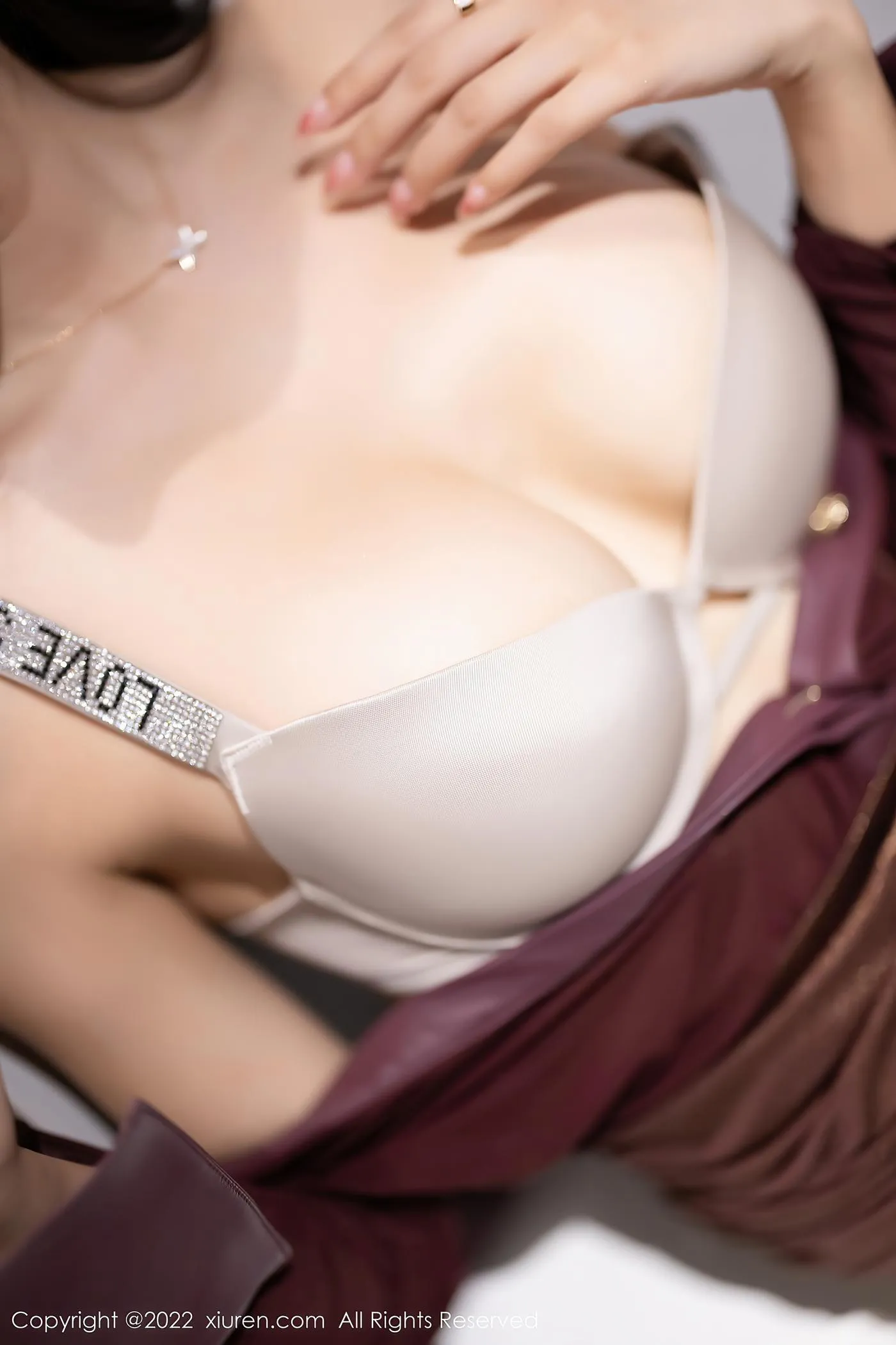 [XIUREN秀人网] 2022.10.13 NO.5707 王馨瑶yanni [46P]插图2